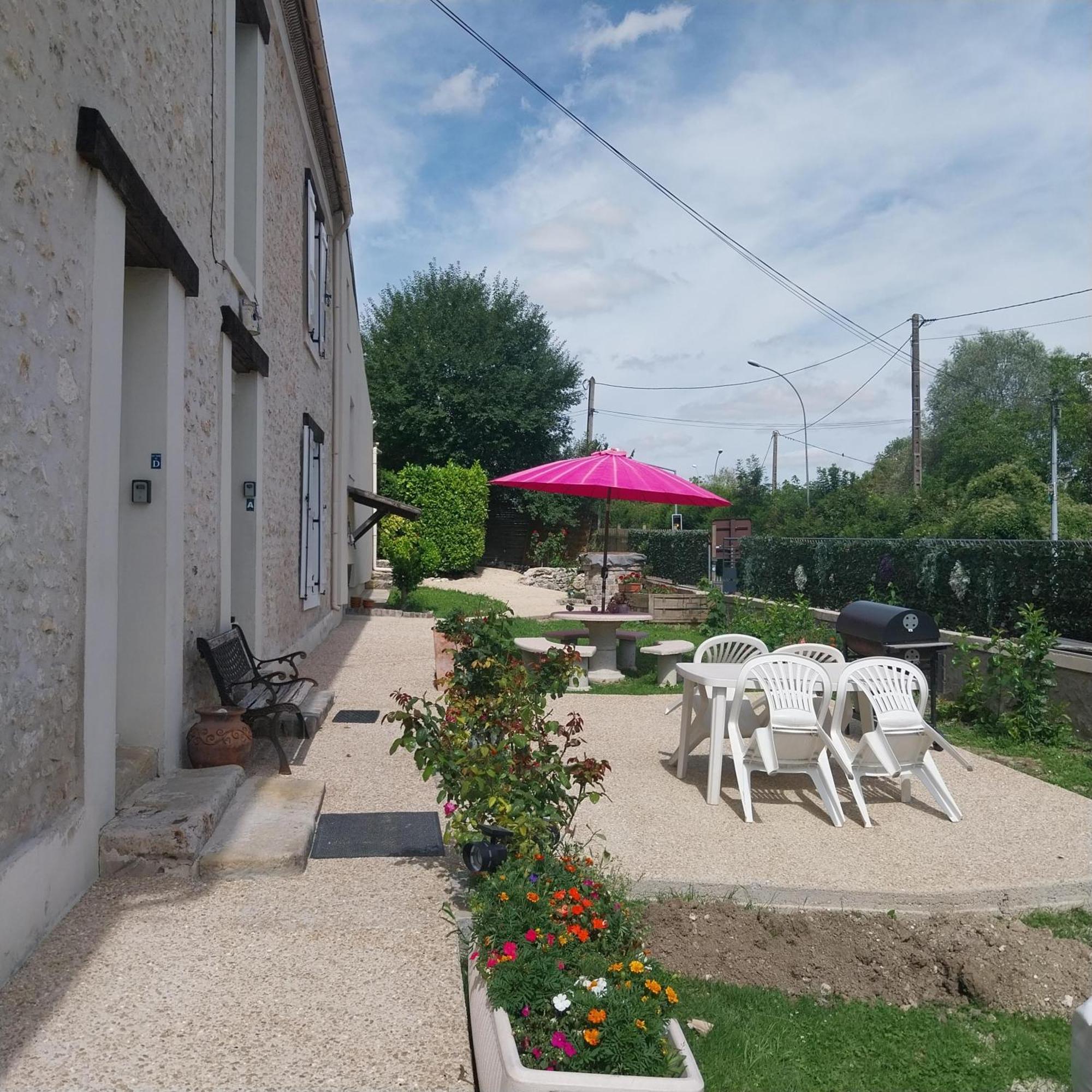 Dans Ancienne Ferme Hébergement de vacances Provins